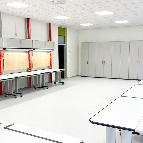 Modernes Elektrolabor Cochem 3
