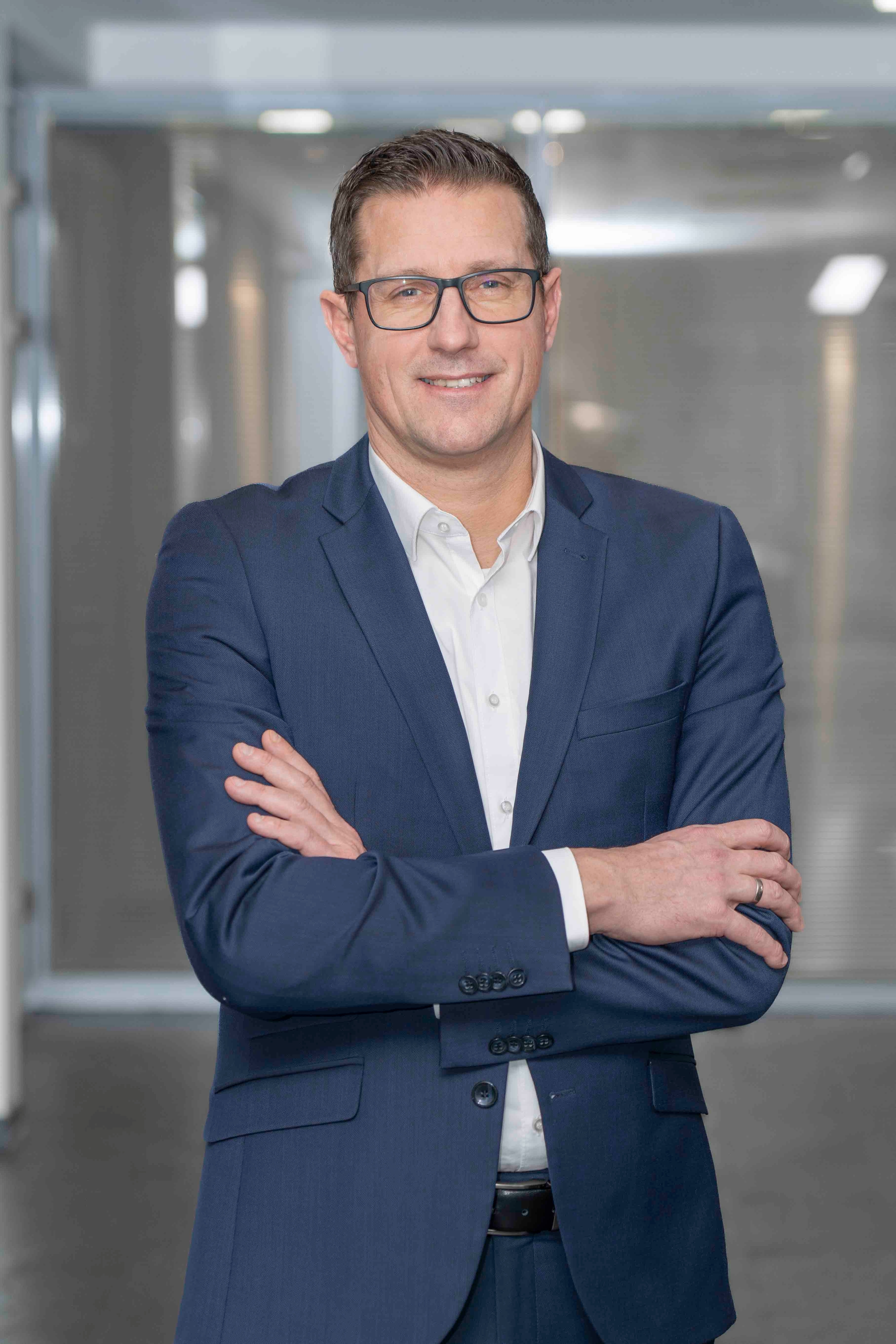 Henkelmann_Timo.jpg